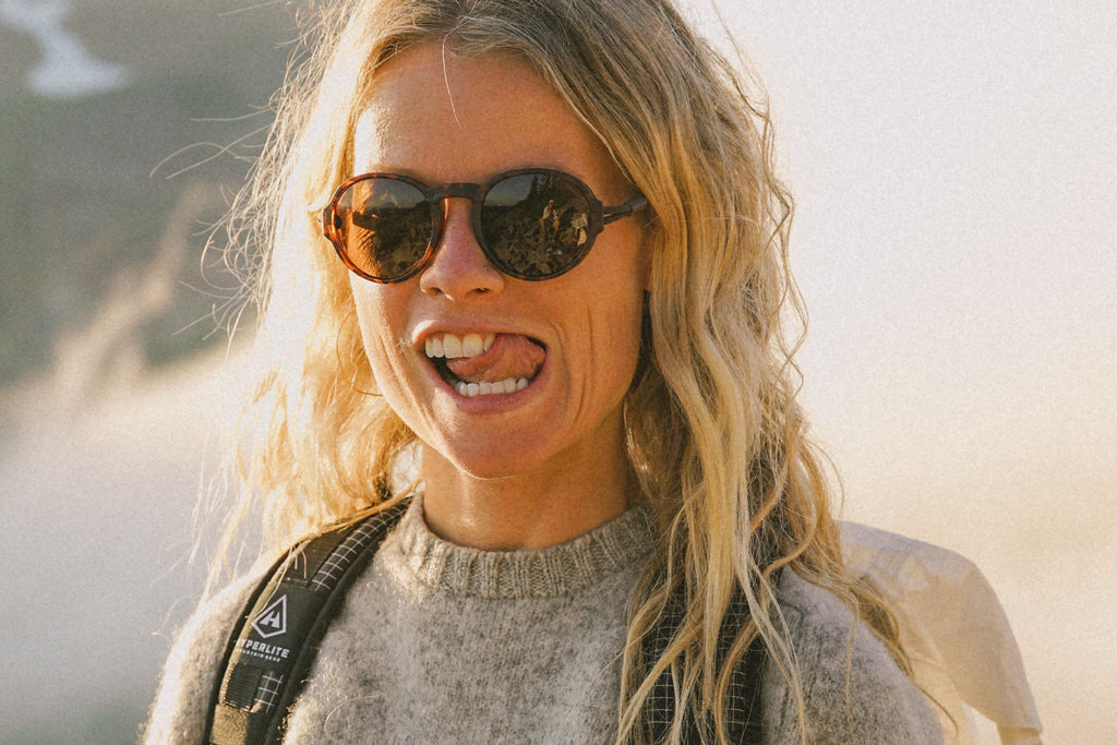 Viale, Ombraz Armless Sunglasses | Road Runner Bags