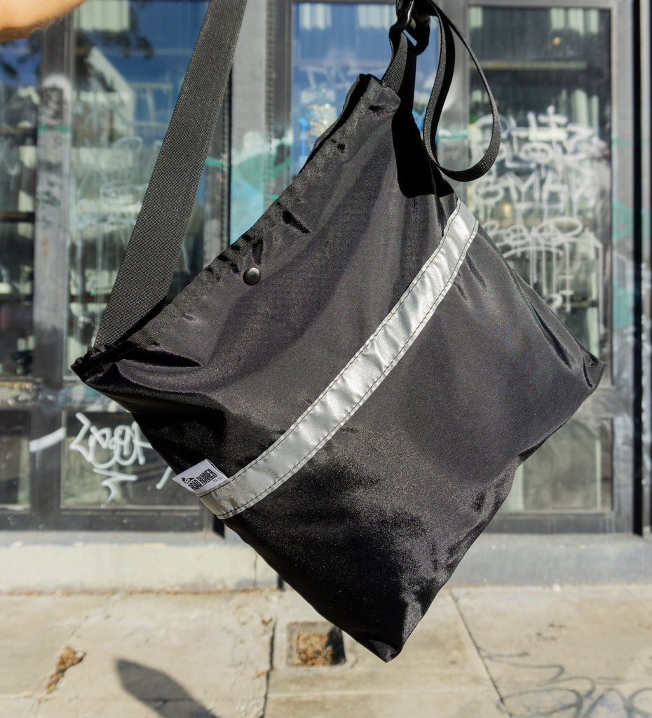 Musette Cycling Lifestyle Bag in Black Ripstop
