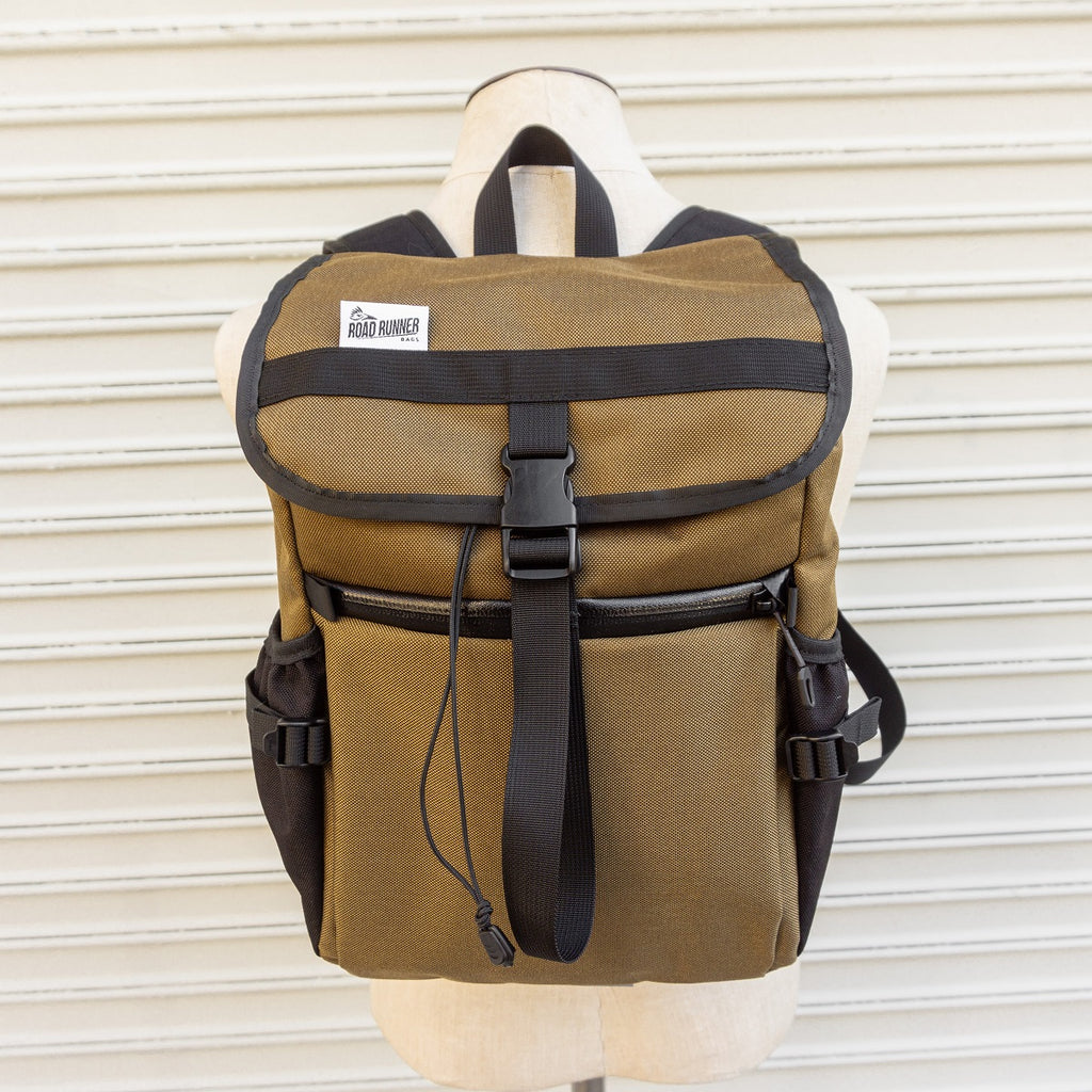 Slacker Day Pack - Modern Backpack: 13L | Road Runner Bags Slacker Day Pack - Modern Backpack: 13L | Road Runner Bags