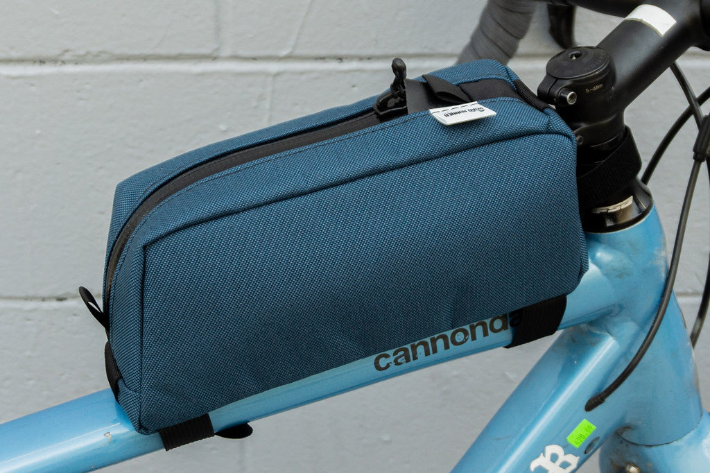 Bluff Top Tube Gas Tank Bag in Navy