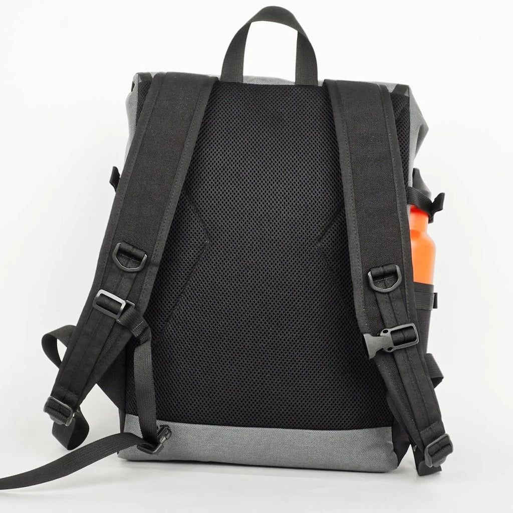 evil mini backpack by road runner bags Road Runner Bags - Medium Anything Backpack Cycling Bag: 22L