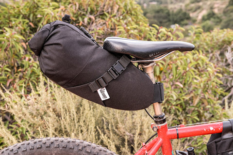 Saddle bag for dropper post fashion